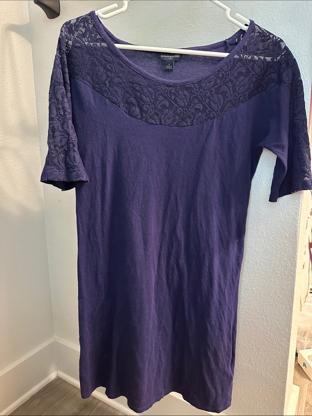 Banana Republic Deep Purple Lace Yoke Tunic Top